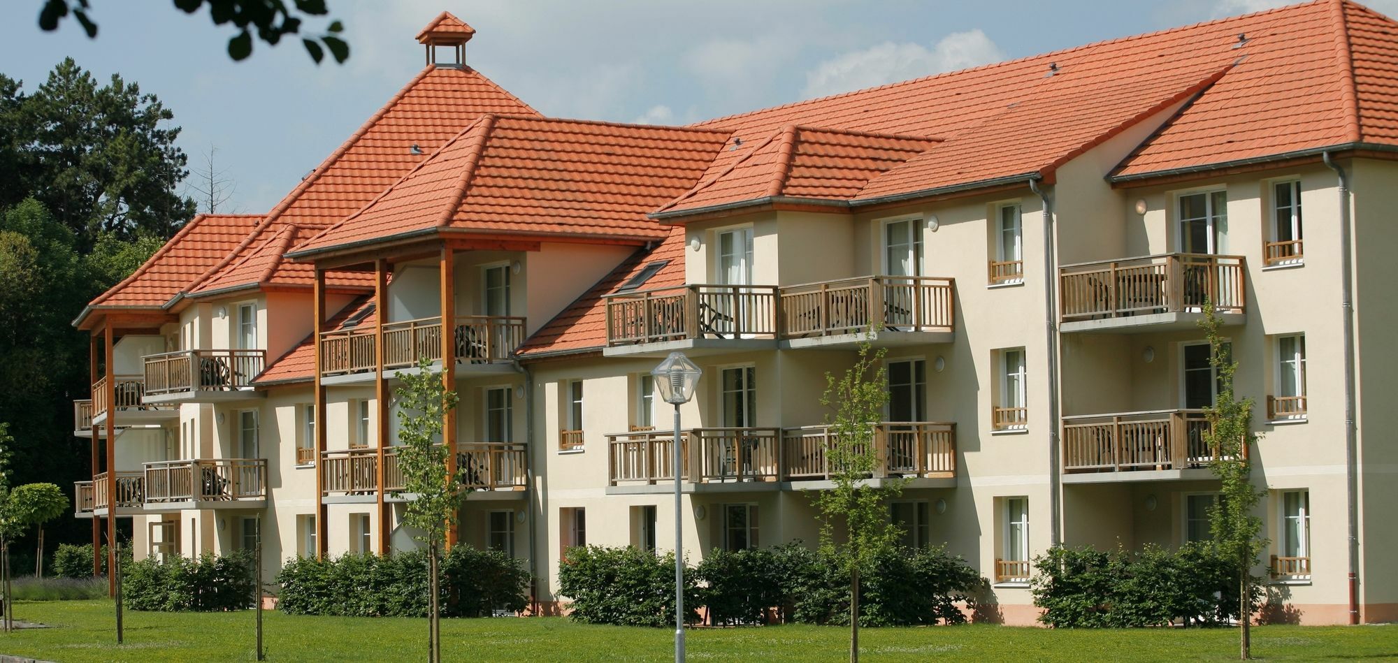 Residence Vtf Les Allees Du Green Levernois Ngoại thất bức ảnh