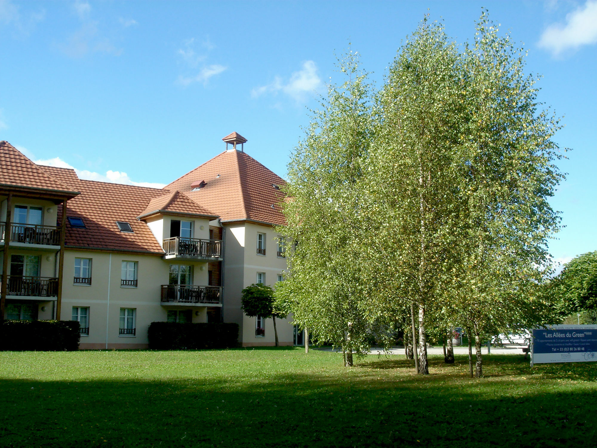 Residence Vtf Les Allees Du Green Levernois Ngoại thất bức ảnh